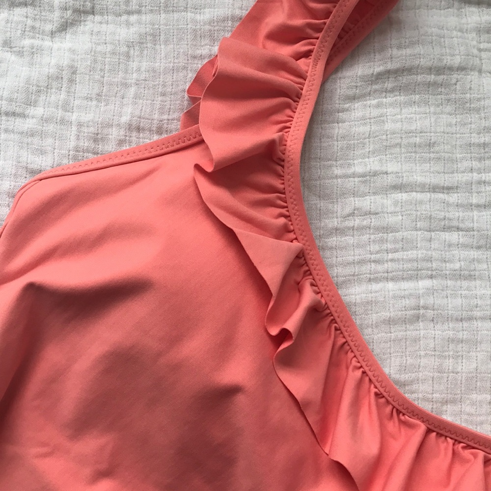 Swimsuit - Picture 2 of 3